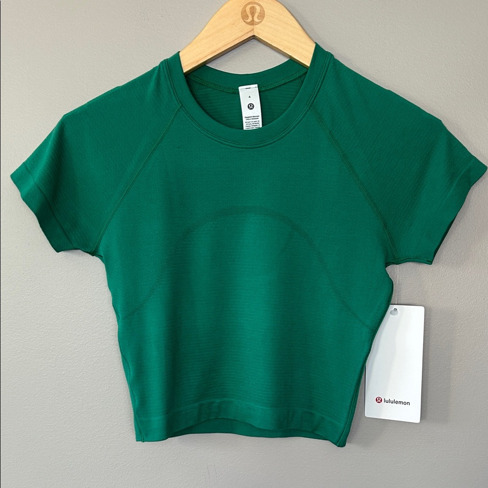 Lululemon‎ Swiftly Tech Cropped Short Sleeve Tee 2.0 Size 4 Classic Green